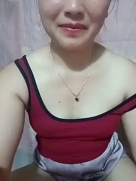 Snapshot of buddy-sexy chatting on 05/15/26, 01:18 buddy-sexy online show from 05/15/26, 01:18