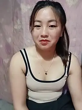 Snapshot of buddy-sexy chatting on 05/19/26, 12:27 buddy-sexy online show from 05/19/26, 12:27