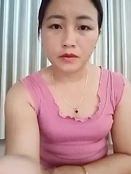 Snapshot of buddy-sexy chatting on 05/20/26, 05:35 buddy-sexy online show from 05/20/26, 05:35