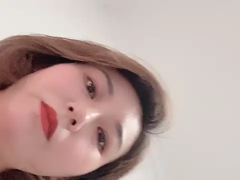 Snapshot of tanmeimi188 chatting on 10/01/25, 05:35 tanmeimi188 online show from 10/01/25, 05:35