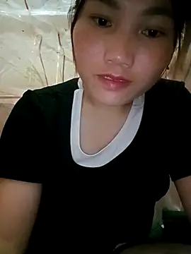 min-xinh online show from 09/28/25, 12:49