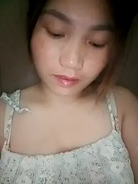 min-xinh online show from 10/01/25, 04:24