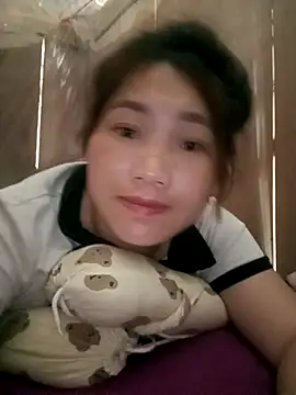 min-xinh online show from 10/06/25, 05:38