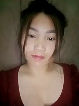 min-xinh online show from 10/10/25, 09:58