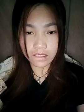 min-xinh online show from 10/28/25, 08:00