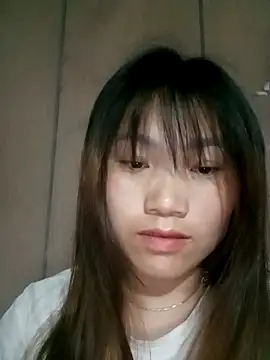 min-xinh online show from 04/16/26, 09:04