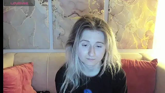 CamillaDreamer online show from 04/22/26, 12:35