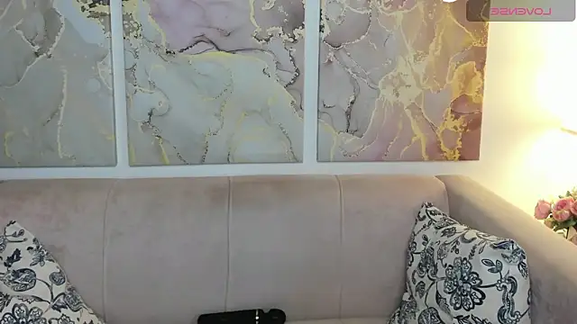 CamillaDreamer online show from 05/16/26, 12:18