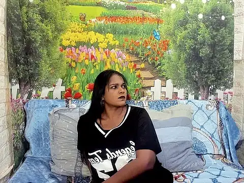 indianswtbella online show from 09/26/25, 11:58