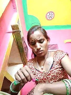 Snapshot of Munni_ji chatting on 10/10/25, 05:12 Munni ji online show from 10/10/25, 05:12