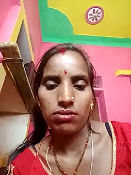 Snapshot of Munni_ji chatting on 10/12/25, 07:57 Munni ji online show from 10/12/25, 07:57