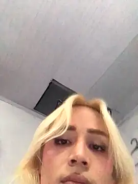 alexawinterrr online show from 09/30/25, 12:32