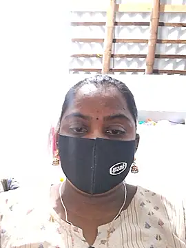 Snapshot of Tamil_Hot_Sindhu chatting on 10/14/25, 06:09 Tamil Hot Sindhu online show from 10/14/25, 06:09