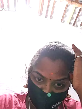 Tamil Hot Sindhu online show from 10/29/25, 12:57