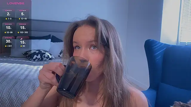 Sienna Mi  online show from 10/17/25, 04:59