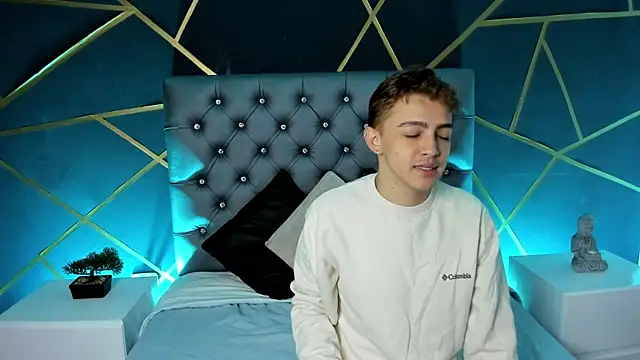 Lian Miller1  online show from 10/09/25, 12:14