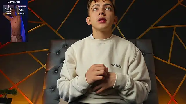 Lian Miller1  online show from 11/18/25, 12:31