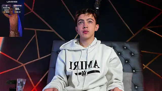 Lian Miller1  online show from 12/01/25, 12:21