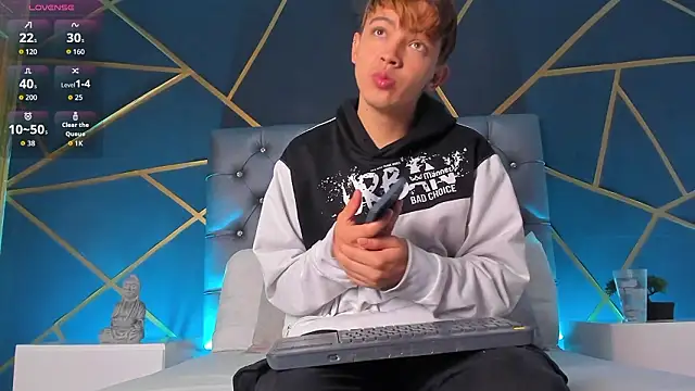 Lian Miller1  online show from 02/24/26, 12:14