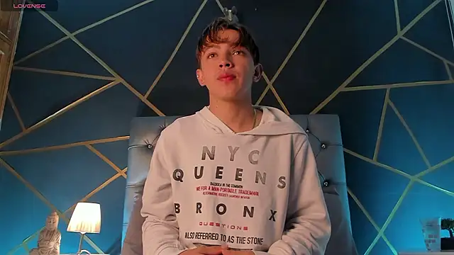 Lian Miller1  online show from 03/04/26, 12:22