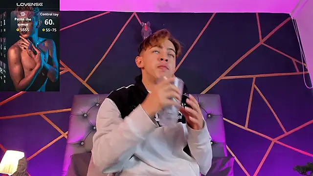 Lian Miller1  online show from 04/23/26, 12:15