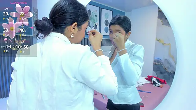 liz  cute online show from 12/18/25, 11:49