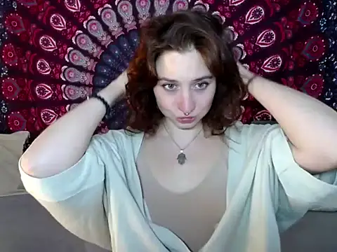 Snapshot of AdalynKiss chatting on 06/07/26, 06:28 AdalynKiss online show from 06/07/26, 06:28