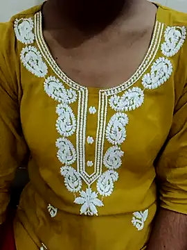 Meenu rani6 online show from 10/17/25, 07:11