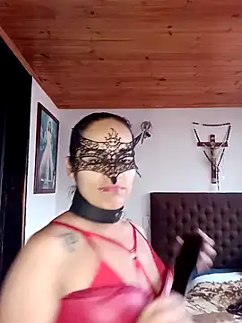 Snapshot of QueenBDSM chatting on 09/30/25, 07:08 QueenBDSM online show from 09/30/25, 07:08