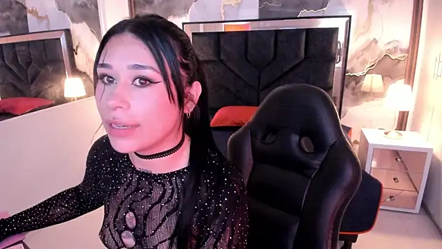 SusanVilla online show from 03/25/26, 07:31