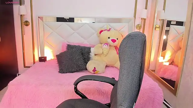 Snapshot of i_kristi chatting on 02/06/26, 08:23 i kristi online show from 02/06/26, 08:23