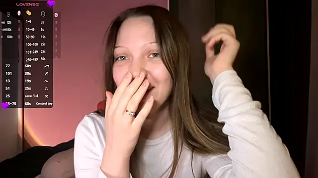 Snapshot of EmiIyKitty chatting on 02/23/26, 02:58 EmiIyKitty online show from 02/23/26, 02:58