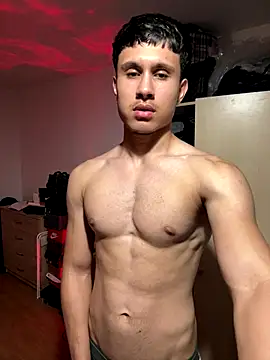 adgymwear1 online show from 10/01/25, 07:09