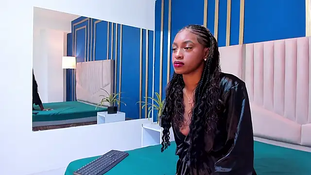 AmaraFierce online show from 10/21/25, 11:22