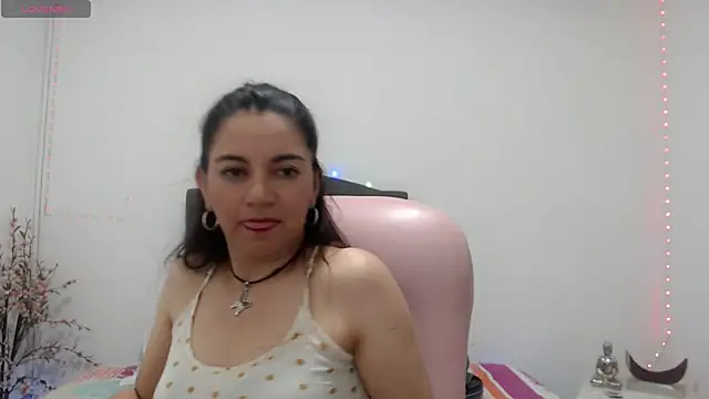 astrolover  online show from 10/16/25, 01:17