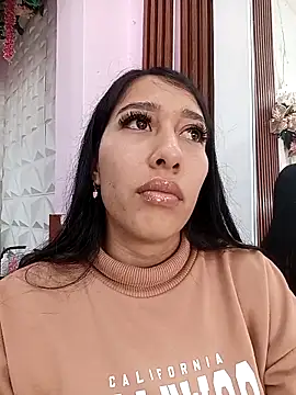 Amelia Rivas online show from 12/17/25, 07:20