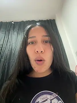 Amelia Rivas online show from 07/17/26, 02:18