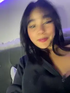 Snapshot of Veeronica_ chatting on 10/01/25, 11:55 Veeronica online show from 10/01/25, 11:55