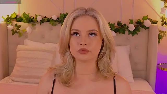 EllyLinn online show from 04/04/26, 05:10