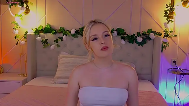 EllyLinn online show from 04/18/26, 05:06