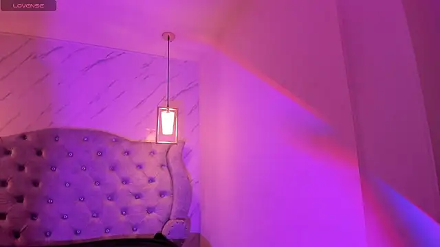 Snapshot of Iris__77 chatting on 10/02/25, 06:59 Iris 77 online show from 10/02/25, 06:59