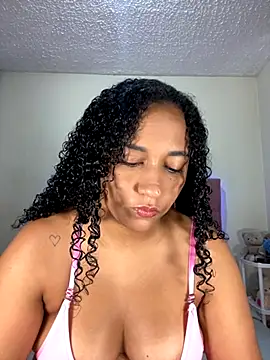 jesicamonroe44 online show from 10/30/25, 01:01