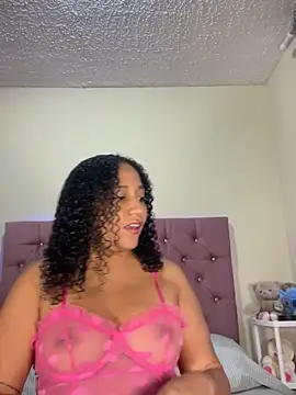jesicamonroe44 online show from 10/31/25, 12:17