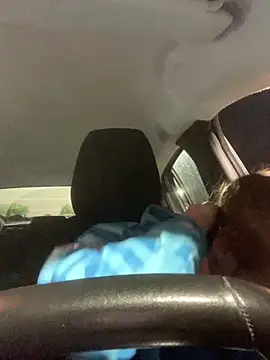 GoldenPussy1329 online show from 04/19/26, 09:06