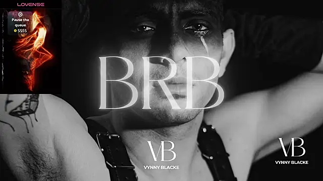 VynnyBlacke  online show from 01/11/26, 03:33