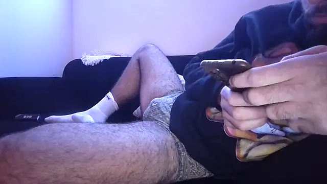 Snapshot of Technorgasm95 chatting on 10/24/25, 08:16 Technorgasm95 online show from 10/24/25, 08:16