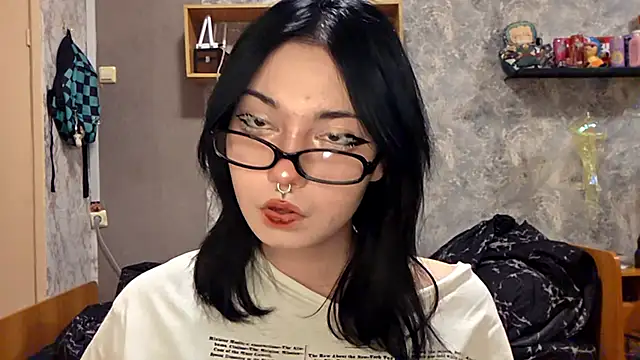 Beeping Creature online show from 11/07/25, 03:23