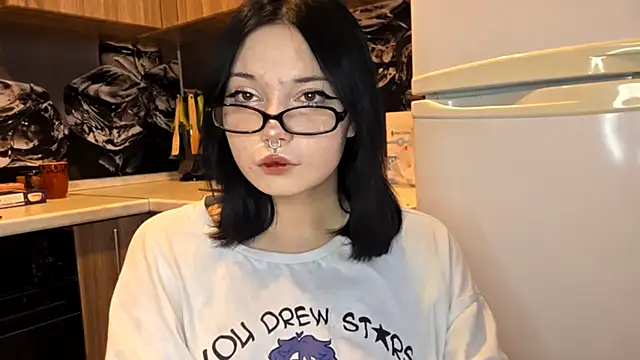 Snapshot of Beeping_Creature chatting on 01/10/26, 11:01 Beeping Creature online show from 01/10/26, 11:01