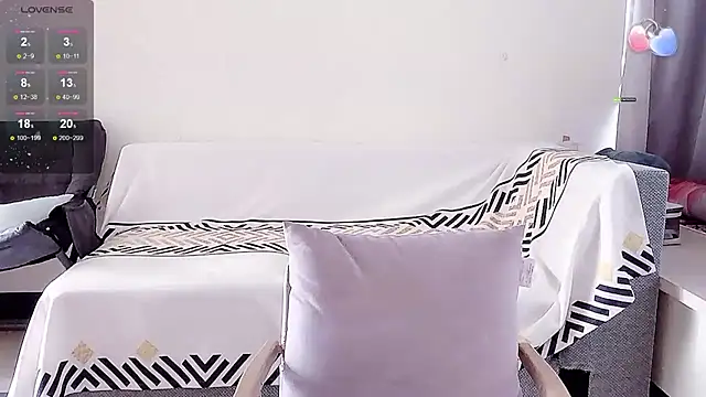 Smile-- online show from 10/31/25, 03:18