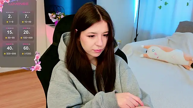 Azaliya Haze online show from 04/16/26, 09:10